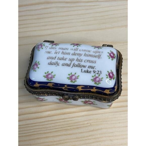 Small Imperial Porcelain Trinket Box Luke 9:23 Pink Roses Gold Accents Hinged - Picture 1 of 8